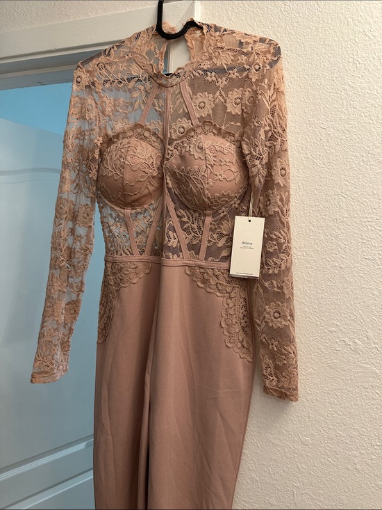 Iris Basic Pants - Iris Basic Blush Lace Long-Sleeve Chemise